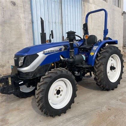 Tractor Cu Agricol